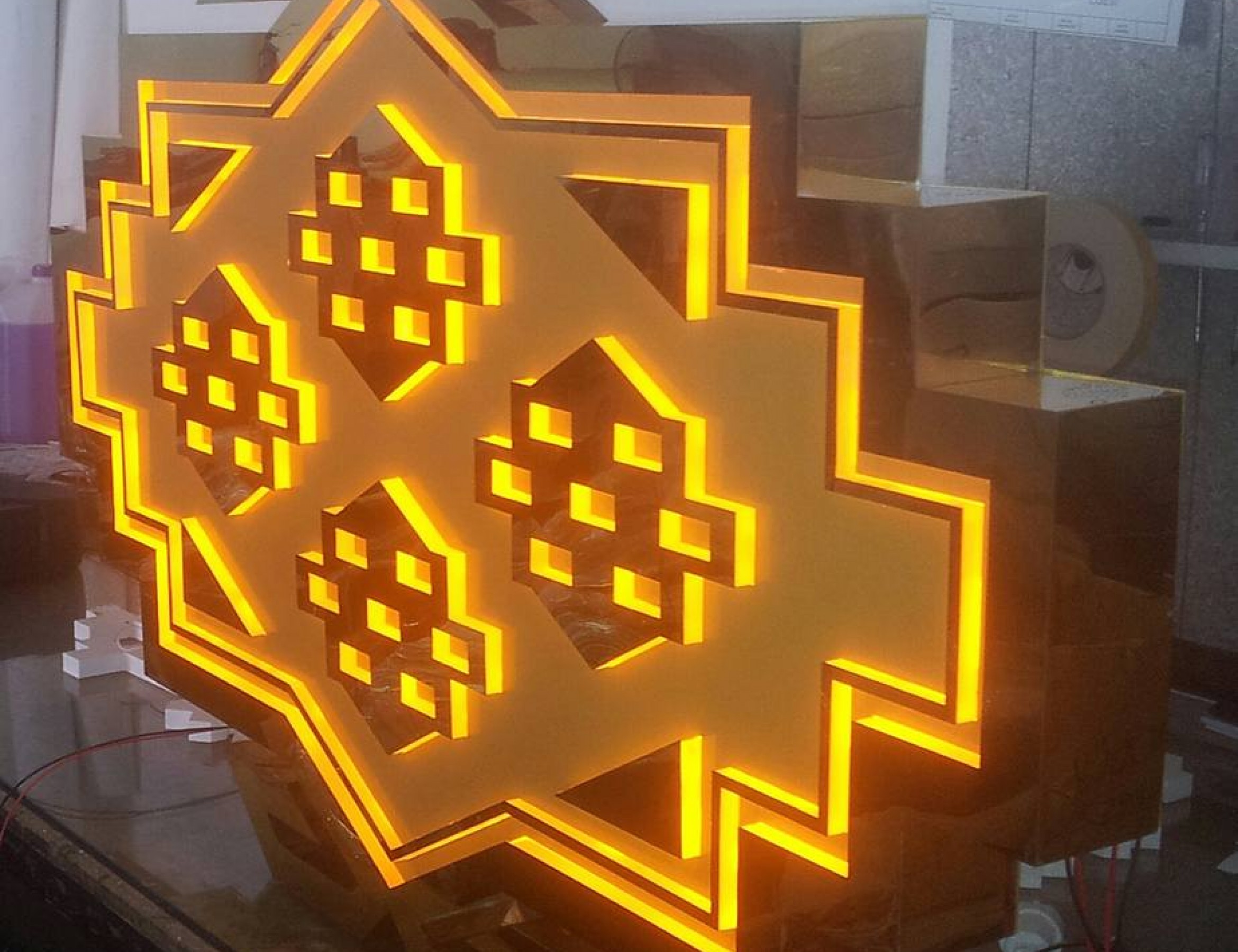 Sarı Paslanmaz Kutu Harf
